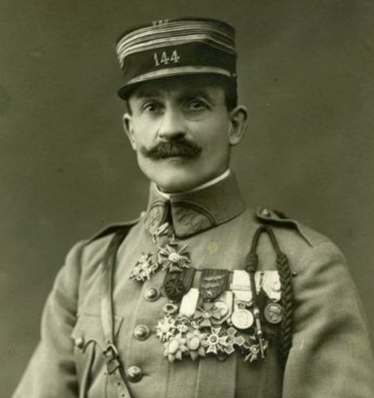 Commandant Charles de Berterèche de Menditte