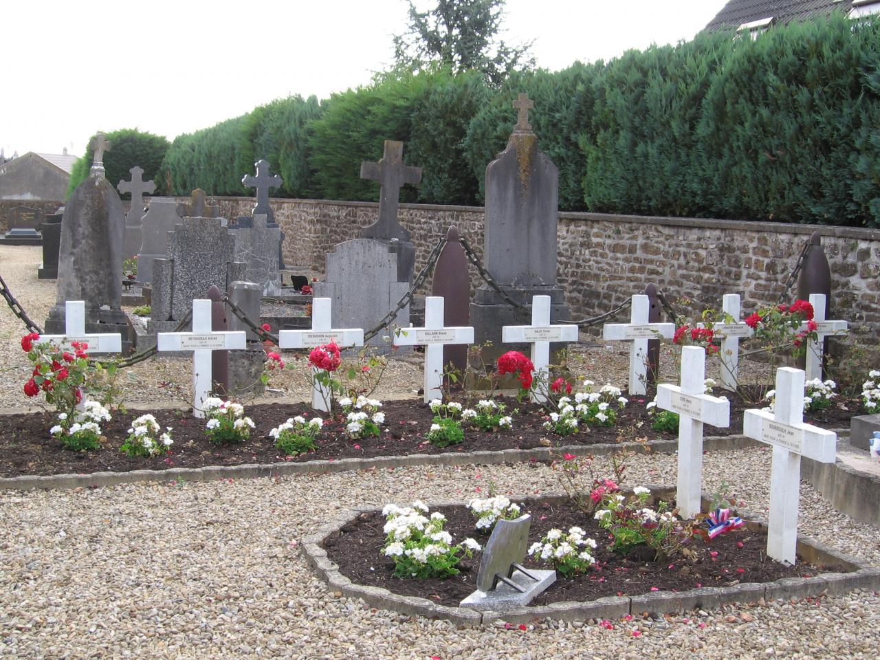 Tombes des soldats de la dernière bataille